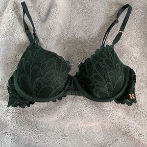 Savage X Fenty lightly lined balconette bra